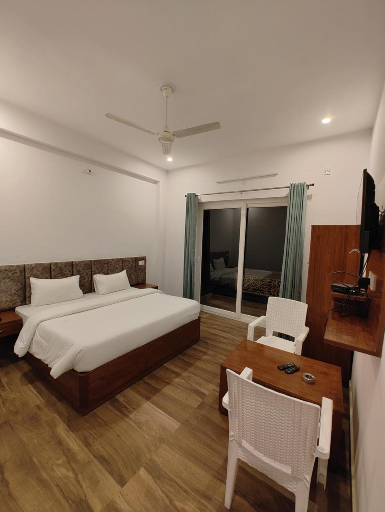 Hotel Anantam Residency Uttarkāshi 外观 照片