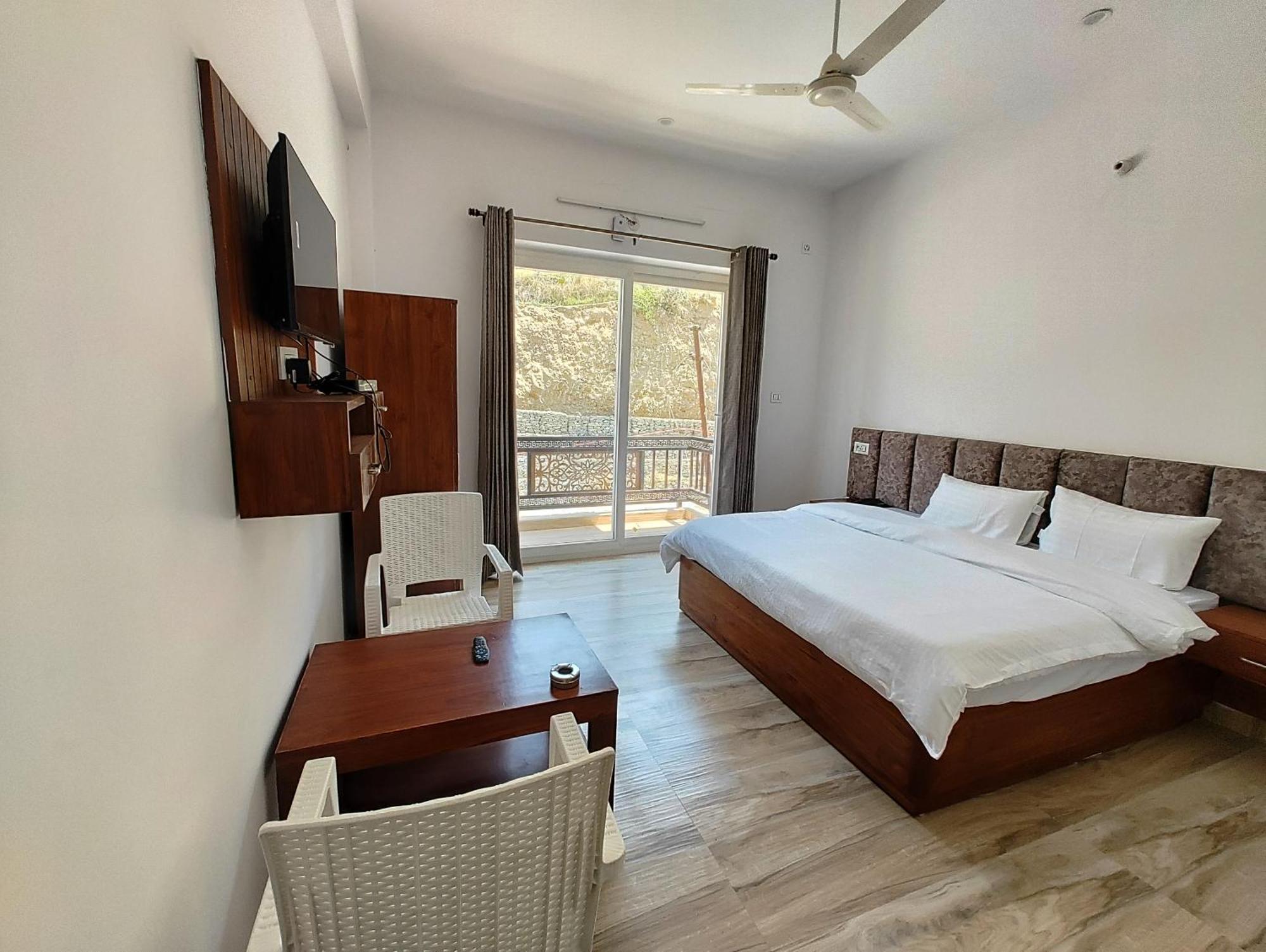 Hotel Anantam Residency Uttarkāshi 外观 照片
